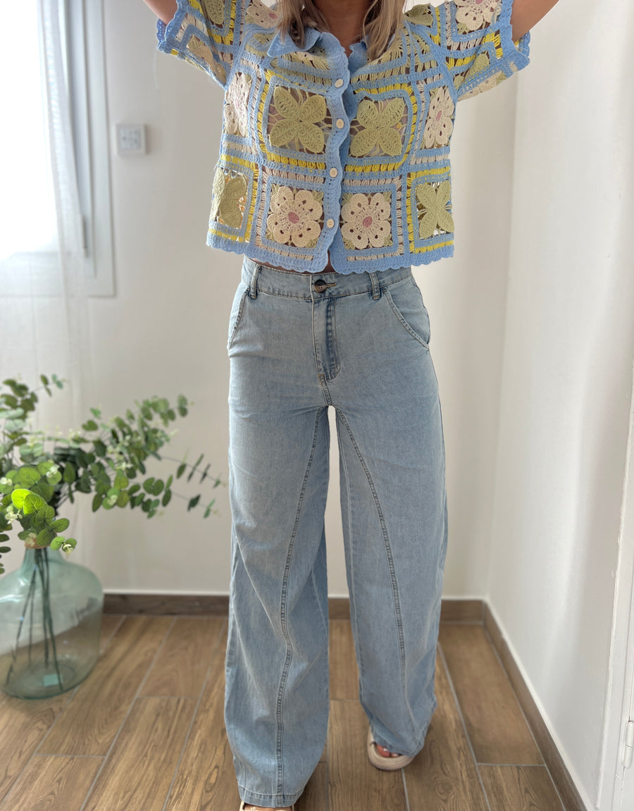 LE JEAN ÉVASÉ BLEU CLAIR