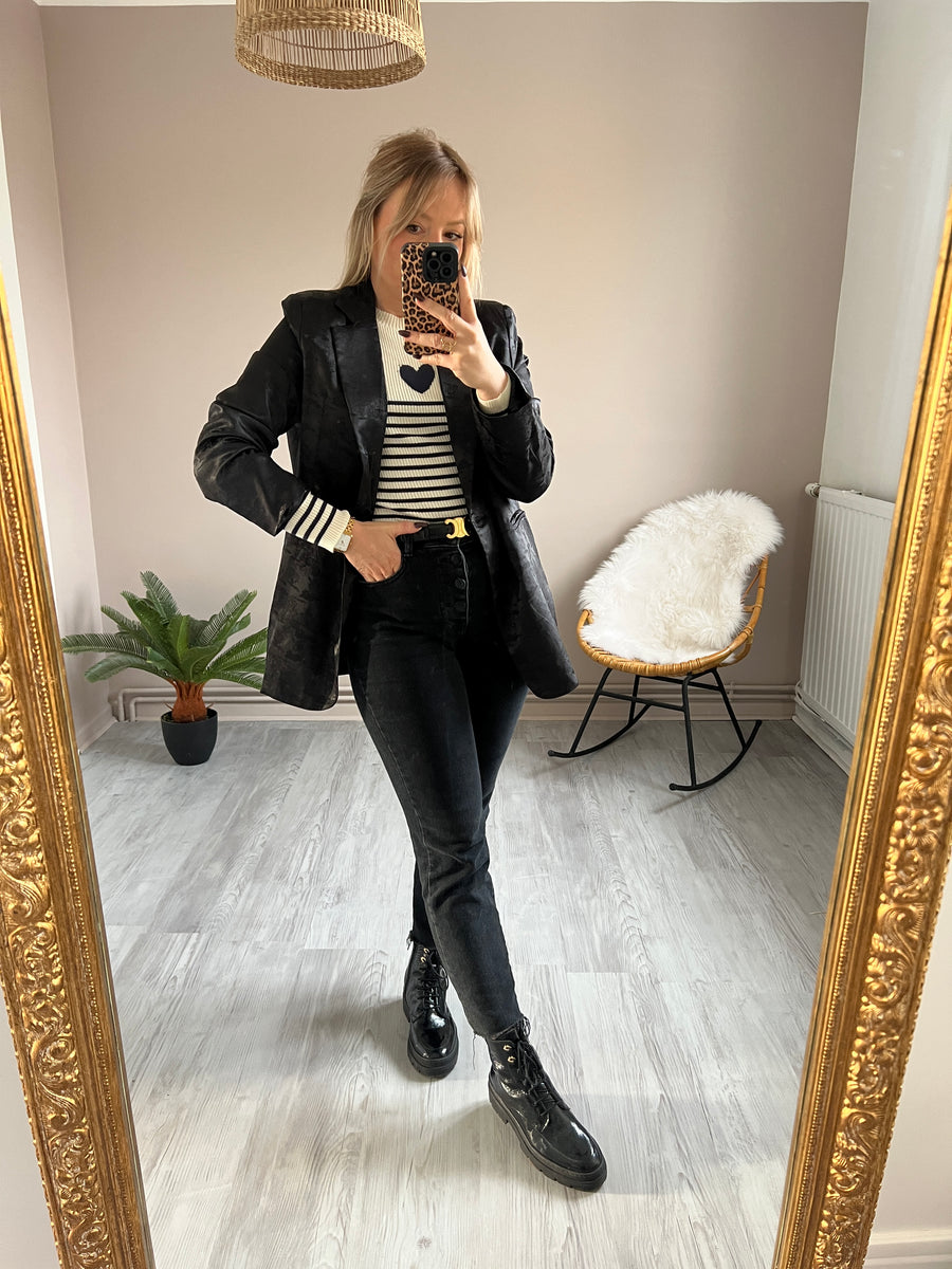 LE BLAZER SATIN NOIR