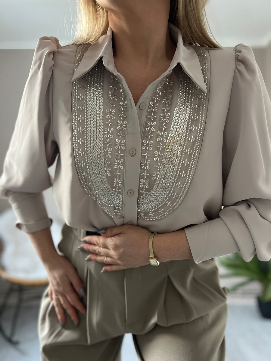 LA BLOUSE ÉLÉGANTE BEIGE