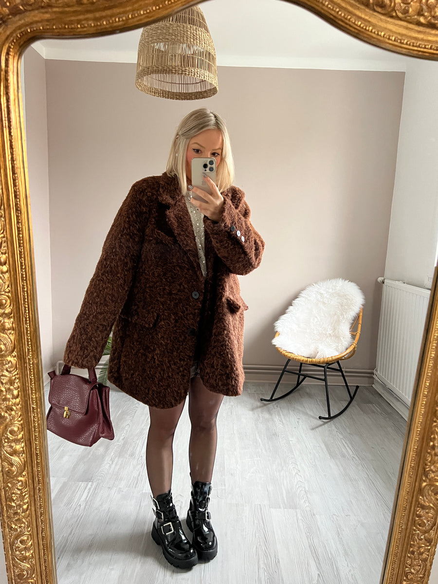 LE MANTEAU OVERSIZE CHOCOLAT