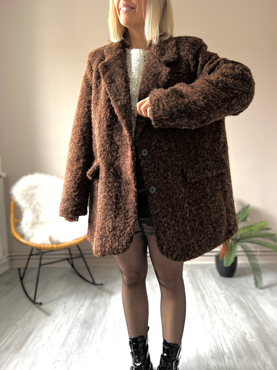 LE MANTEAU OVERSIZE CHOCOLAT