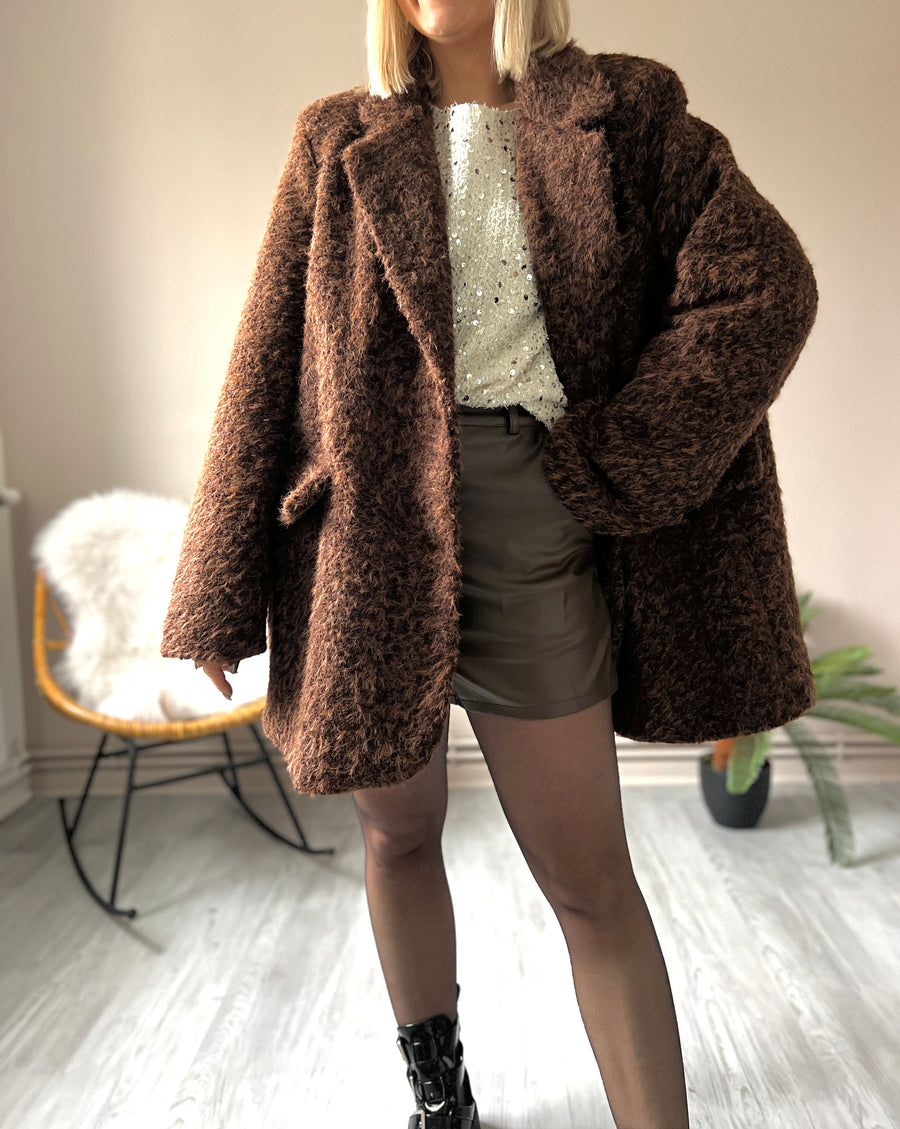 LE MANTEAU OVERSIZE CHOCOLAT