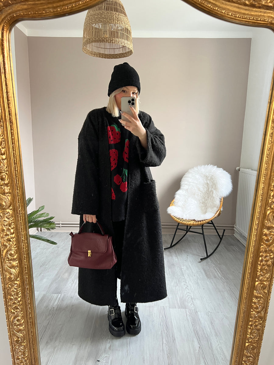 LE MANTEAU LONG ET OVERSIZE NOIR