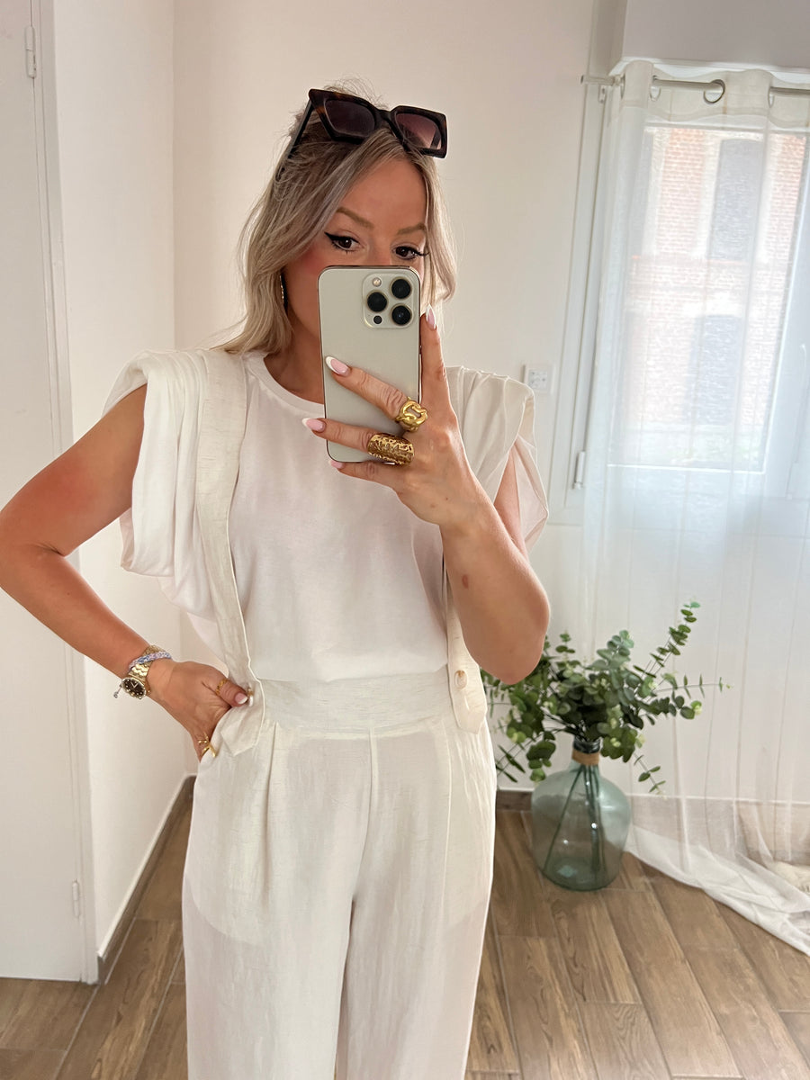 LE PANTALON À BRETELLES