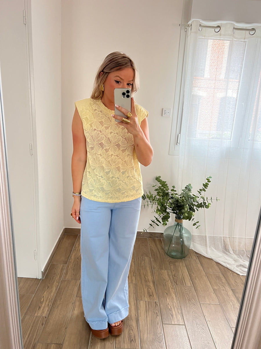 LE T-SHIRT JAUNE DENTELLE