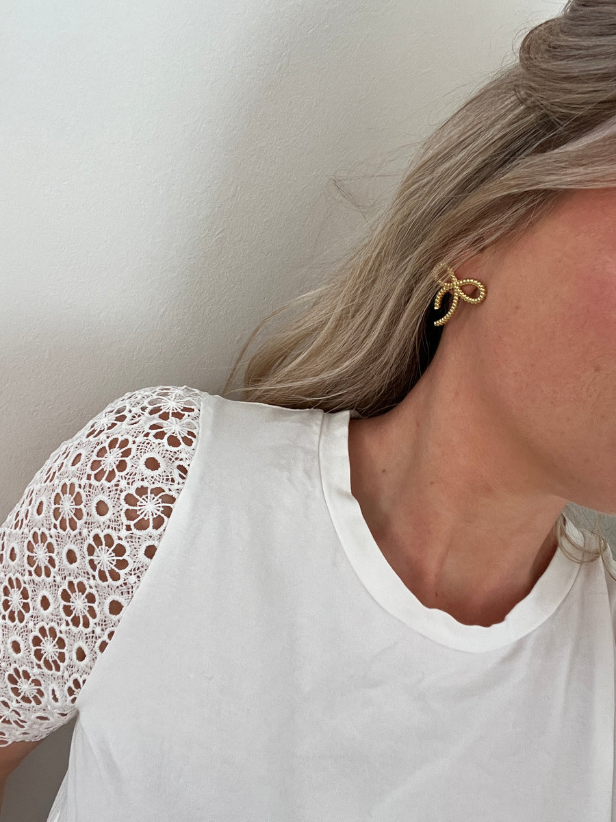 LES BOUCLES D'OREILLE NOEUD GIRLY