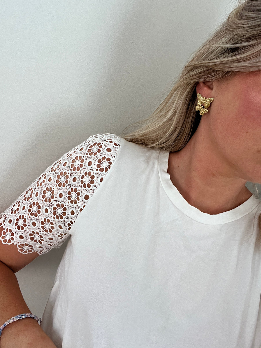 LES BOUCLES D'OREILLE PAPILLONS