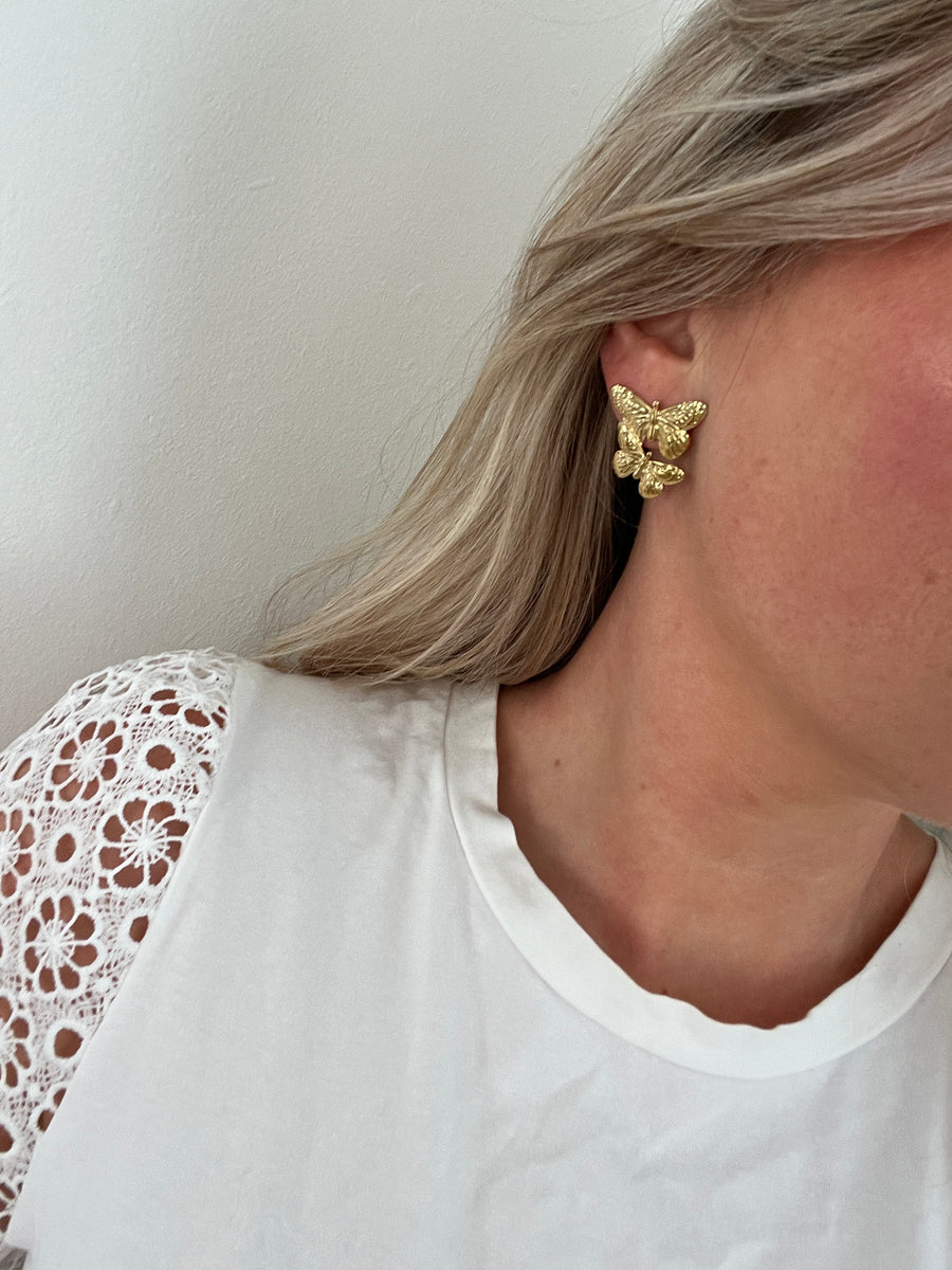 LES BOUCLES D'OREILLE PAPILLONS