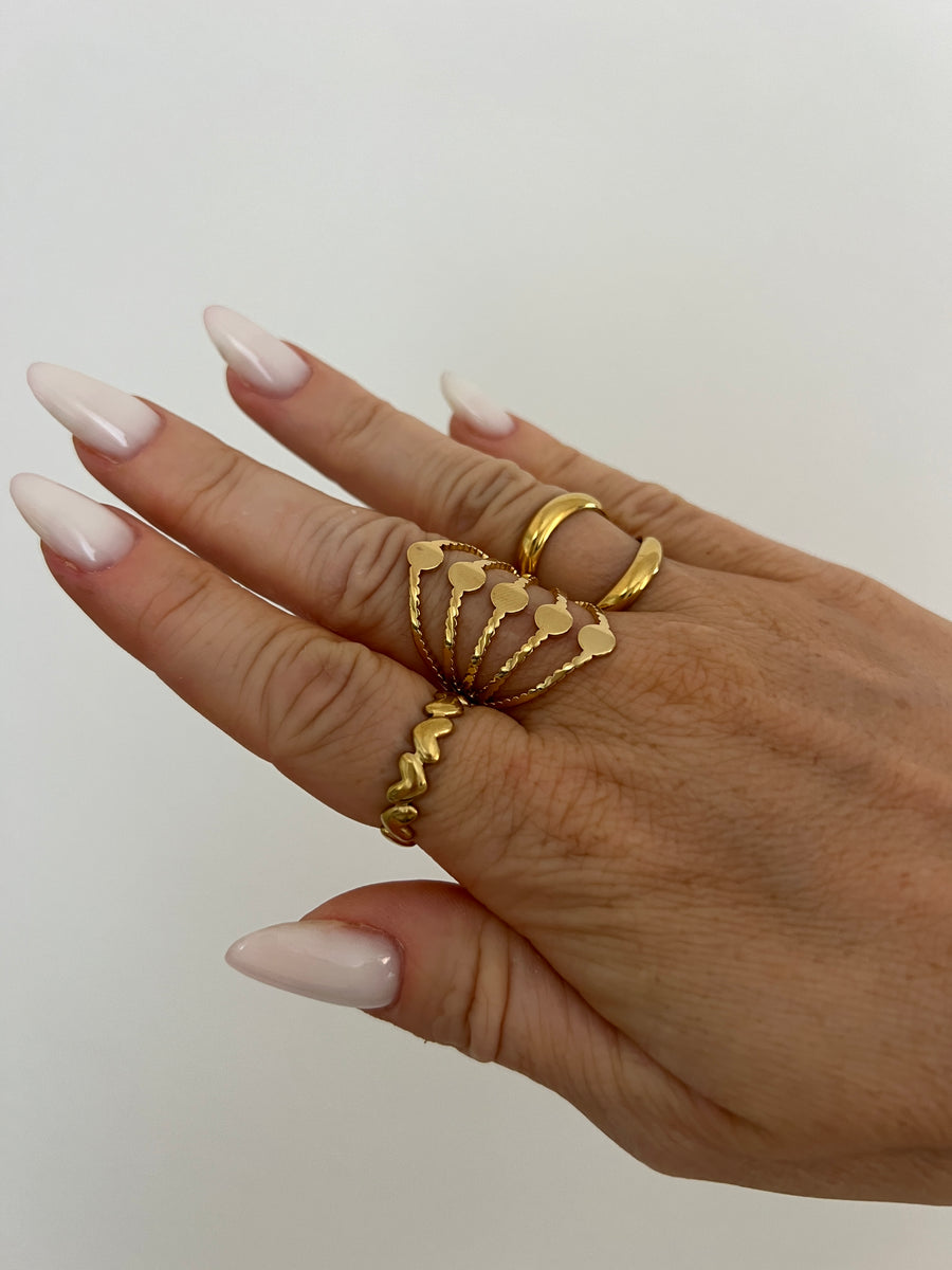 LA BAGUE COURONNE DE COEURS