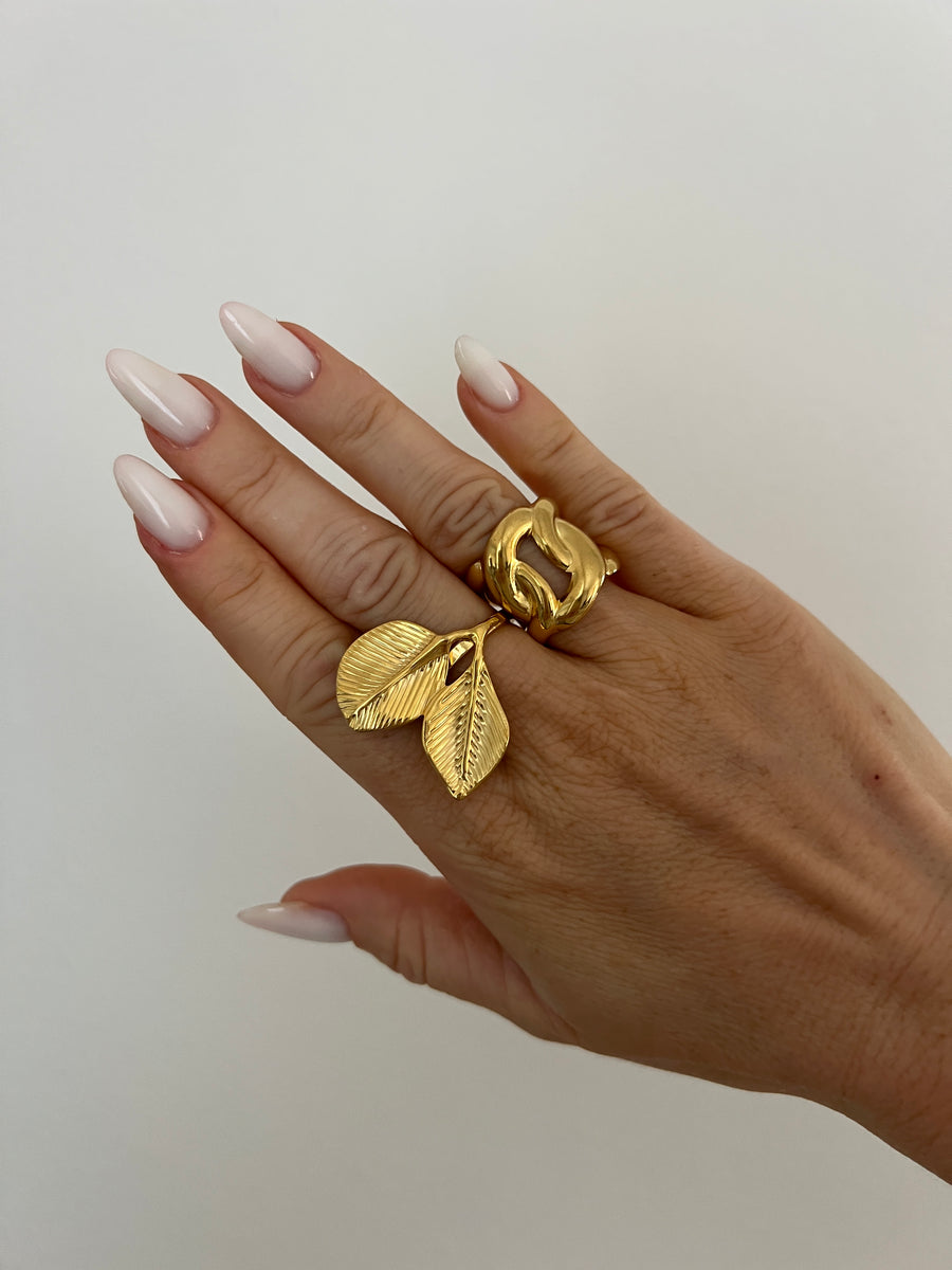LA BAGUE FEUILLE