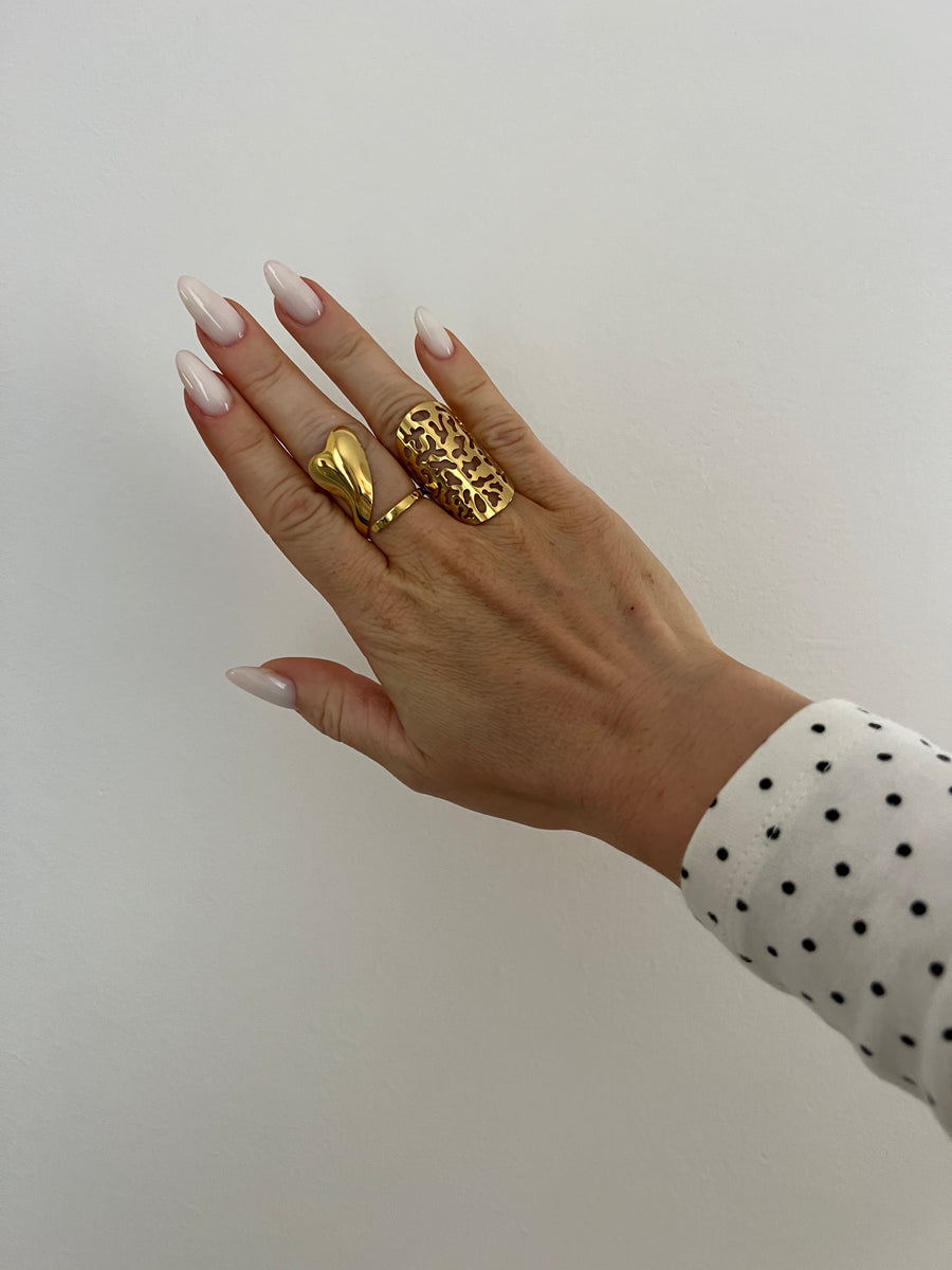 LA BAGUE LARGE FEERIQUE