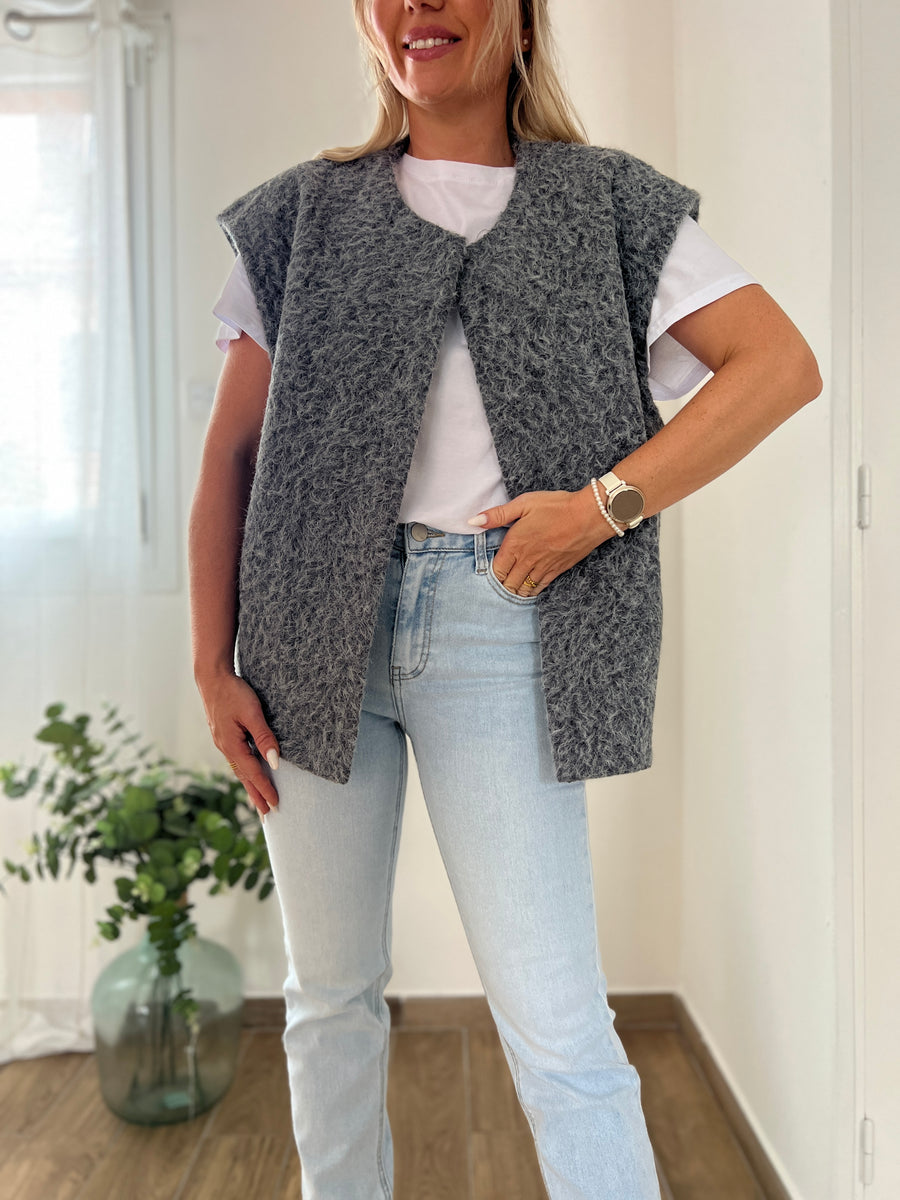 LA VESTE SANS MANCHE GRIS