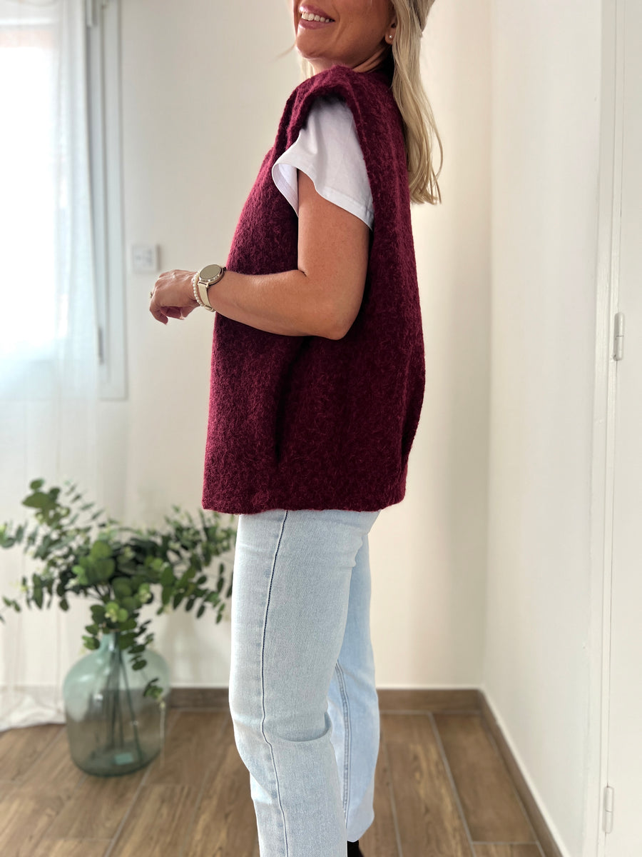 LA VESTE SANS MANCHE BORDEAUX