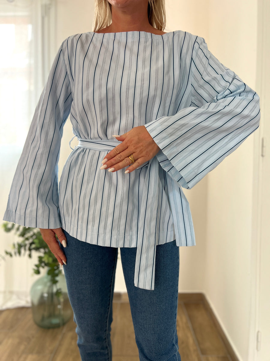 LA BLOUSE PEPLUM RAYURE BLEUE