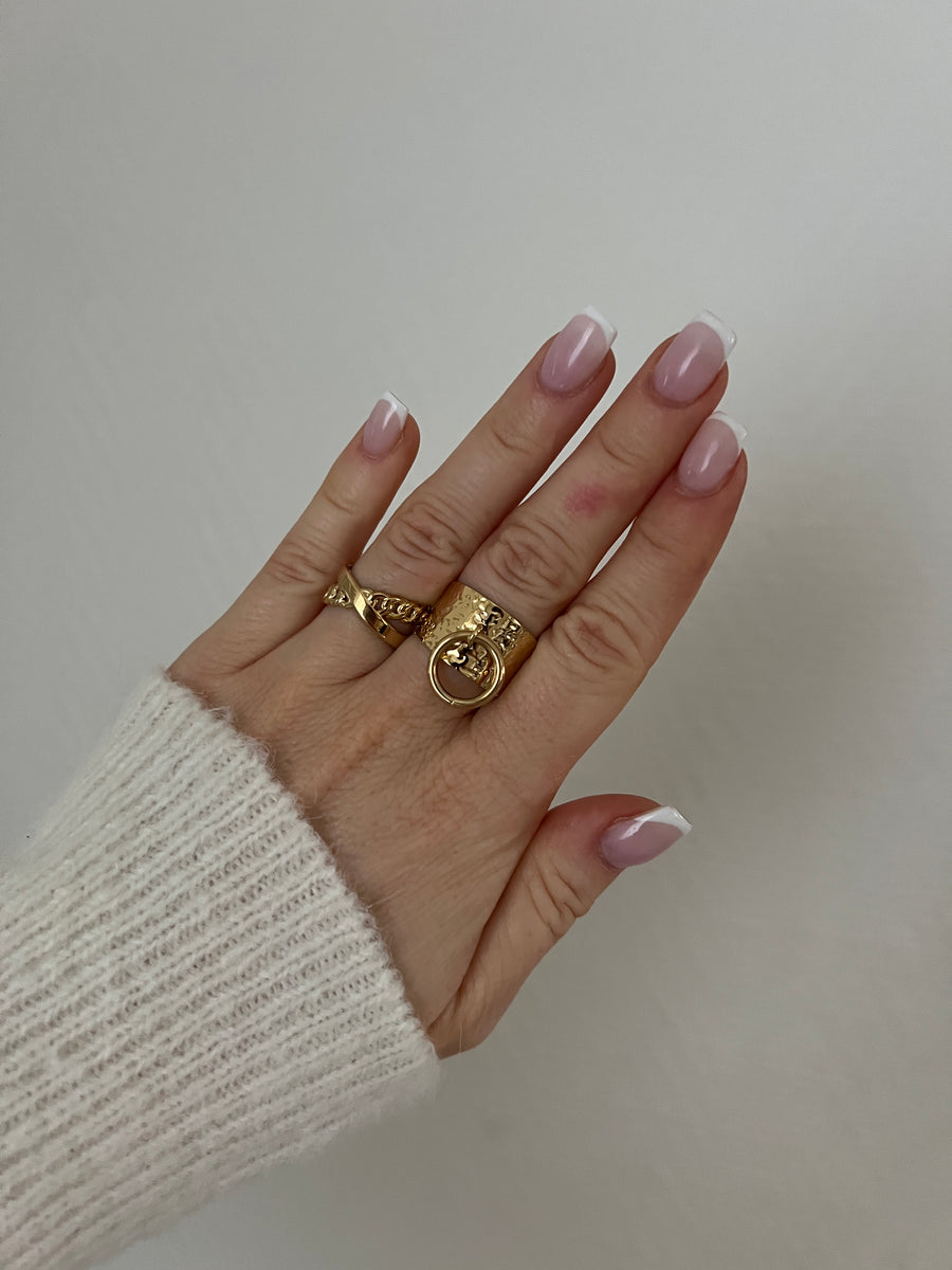 LA BAGUE CHAINE CROISÉE