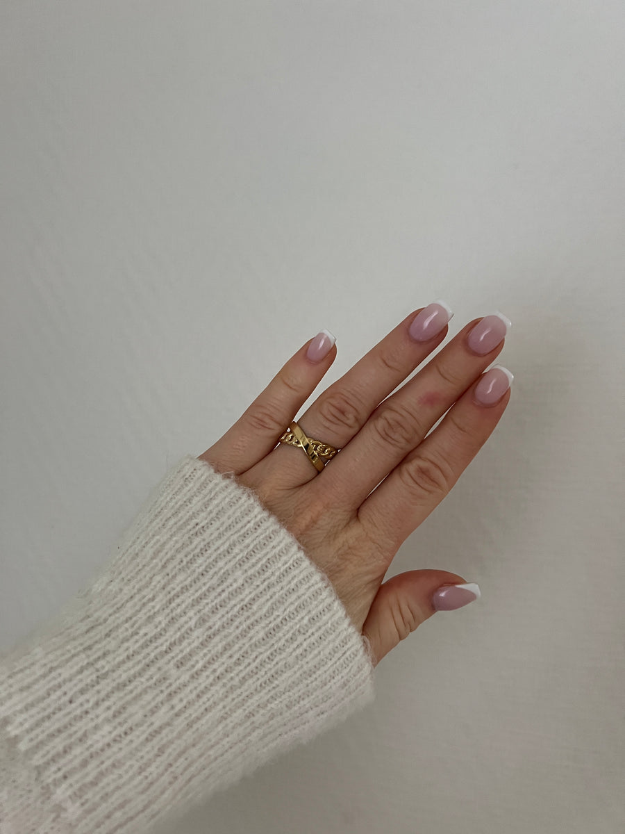 LA BAGUE CHAINE CROISÉE