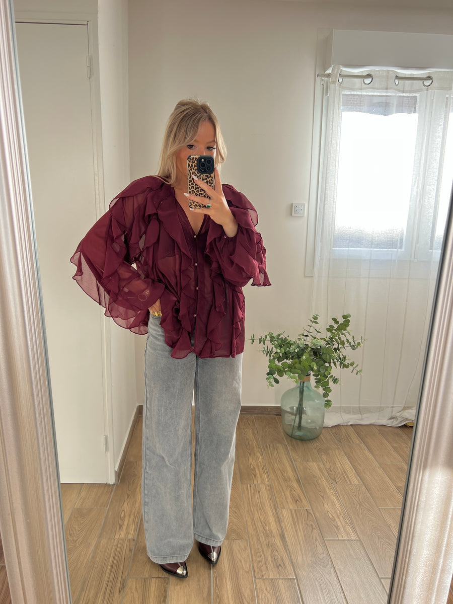 LA BLOUSE A VOLANT BORDEAUX