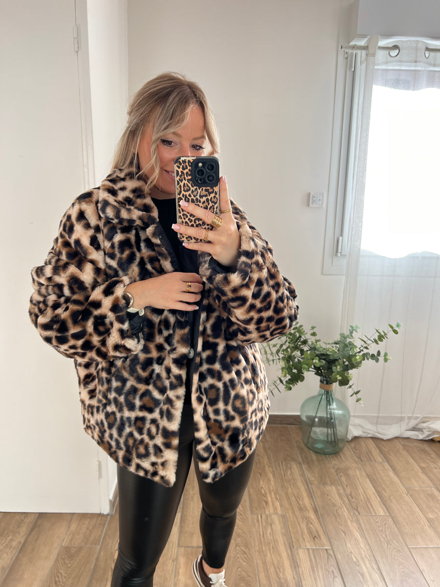 LE MANTEAU RÉVERSIBLE LÉO