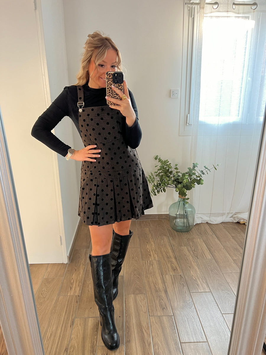 LA ROBE SALOPETTE A POIS