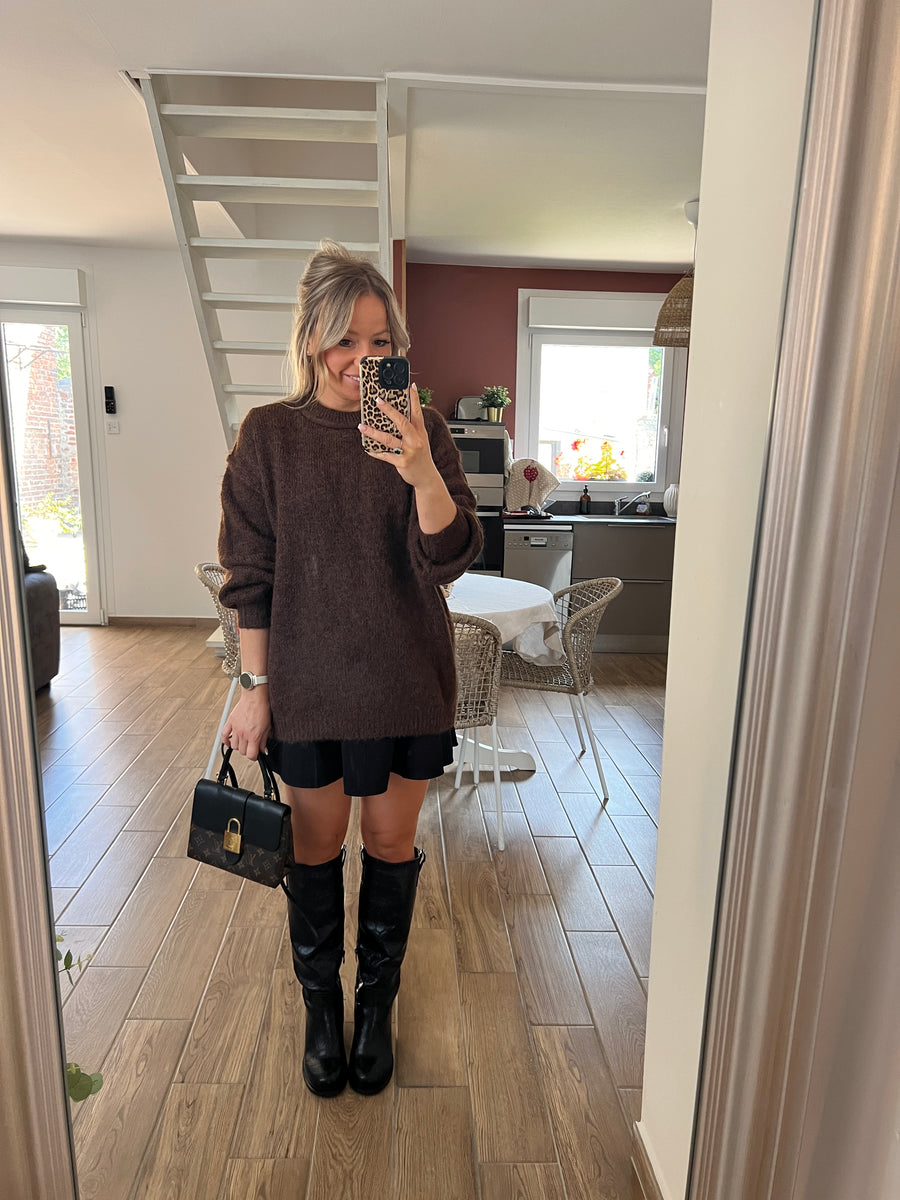 LE PULL BASIQUE MARRON