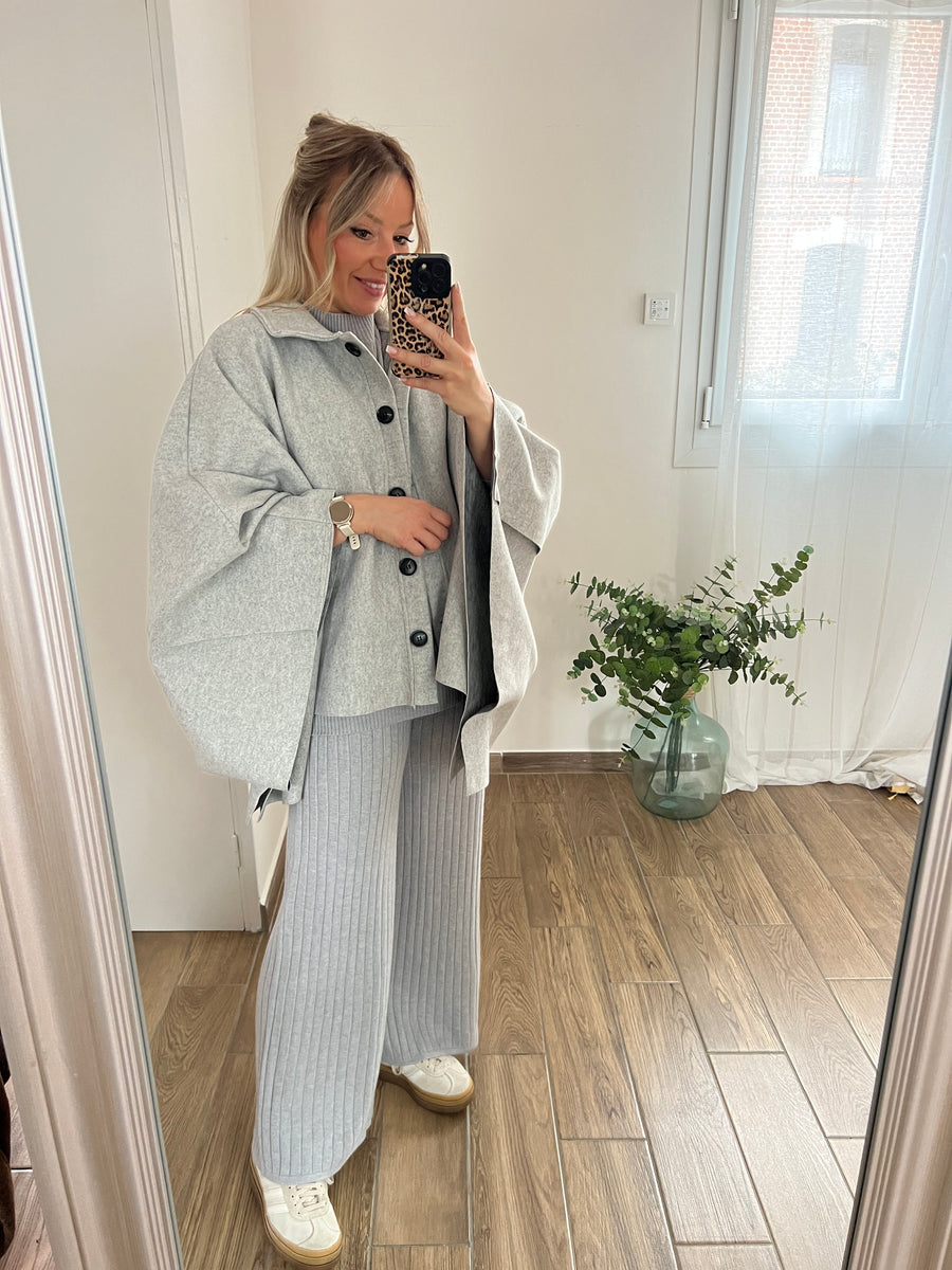 LE MANTEAU CAPE GRIS