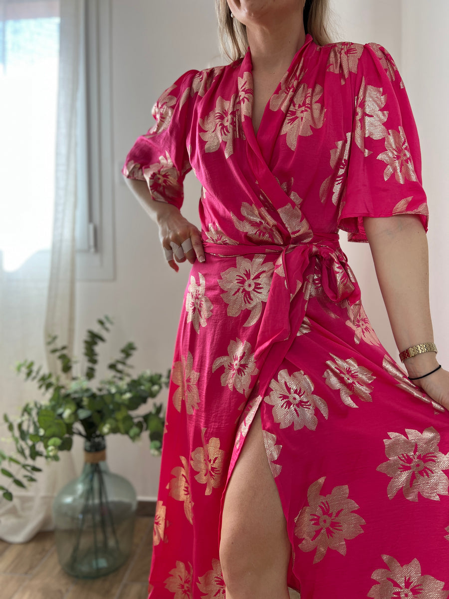 LA ROBE FUSHIA ET DORE