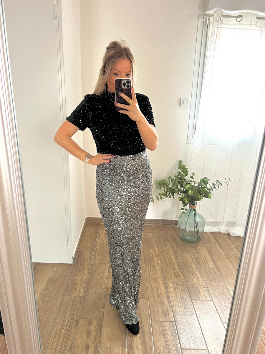 LE T-SHIRT NOIR SEQUINS