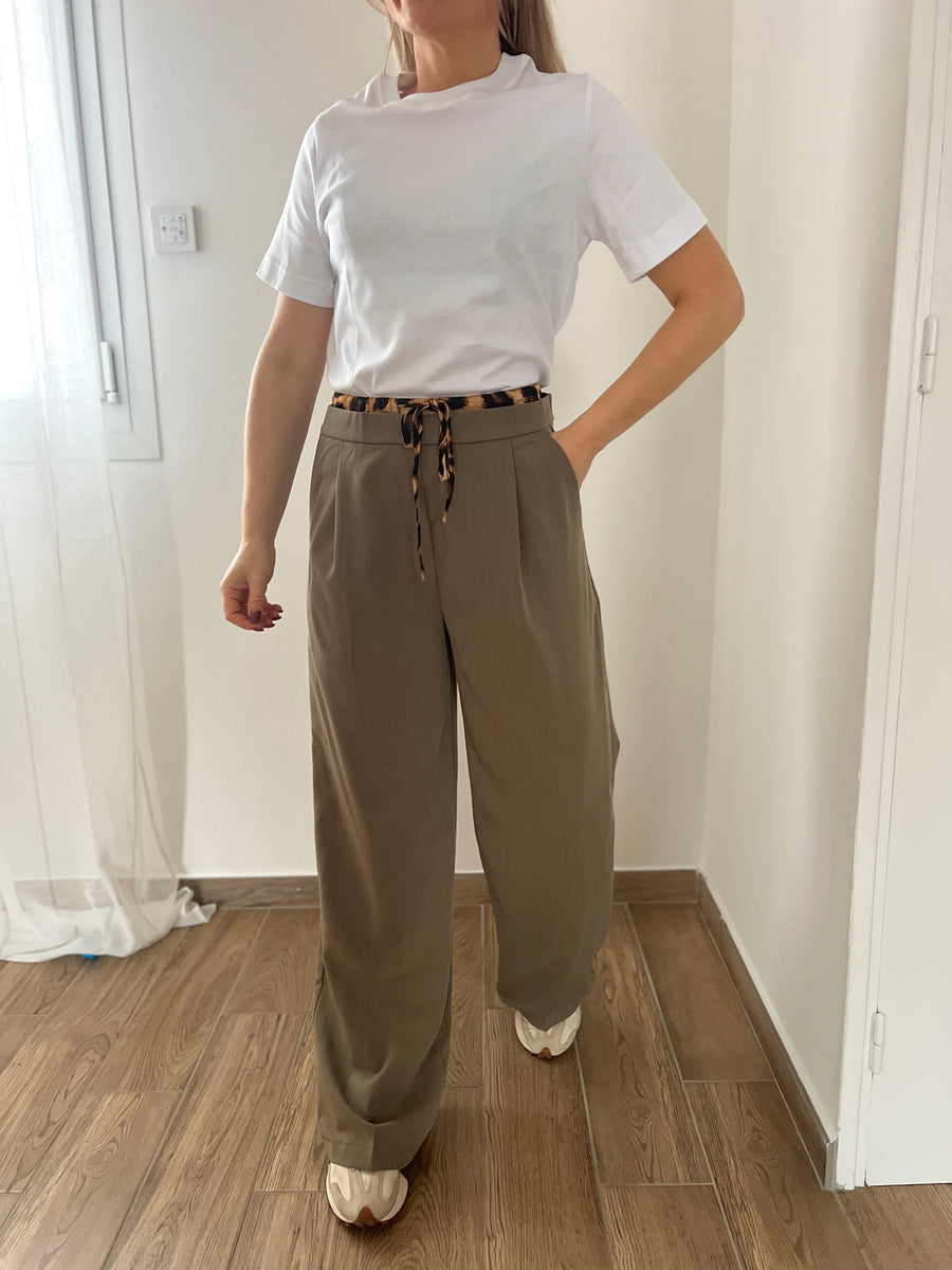 LE PANTALON A PINCES LÉO