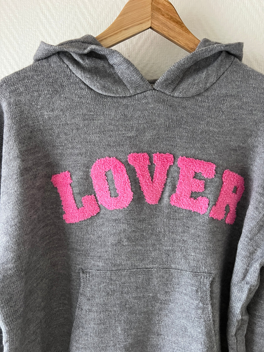 LE PULL À CAPUCHE LOVER GRIS ET ROSE